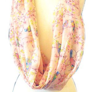⭐ Floral  Bird Scarf | Worn Once ⭐